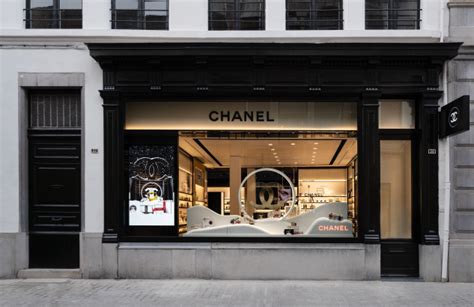 chanel store antwerpen.